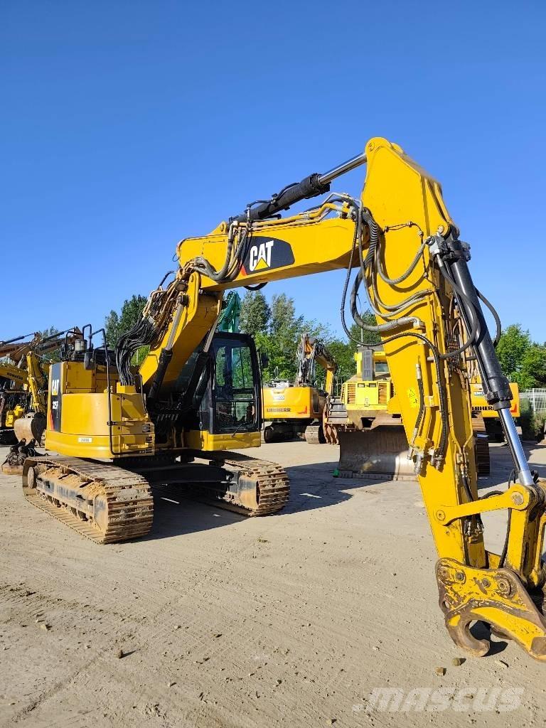 CAT 325 FL CR Kāpurķēžu ekskavatori