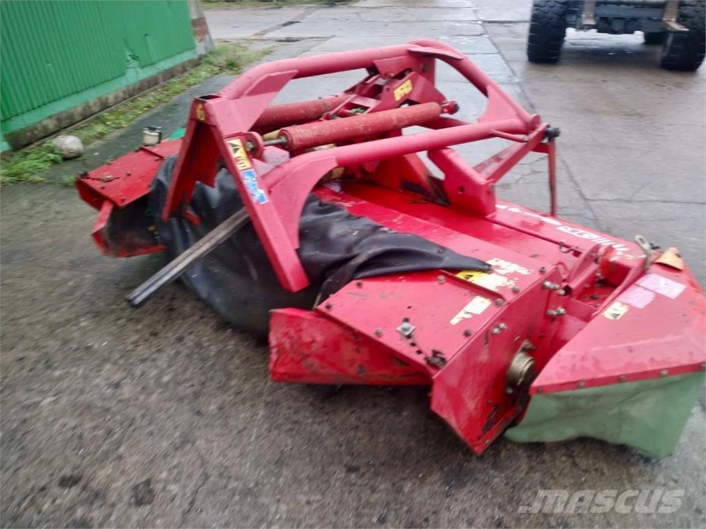 JF 2800 Pļaujmašīnas ar kondicionieri