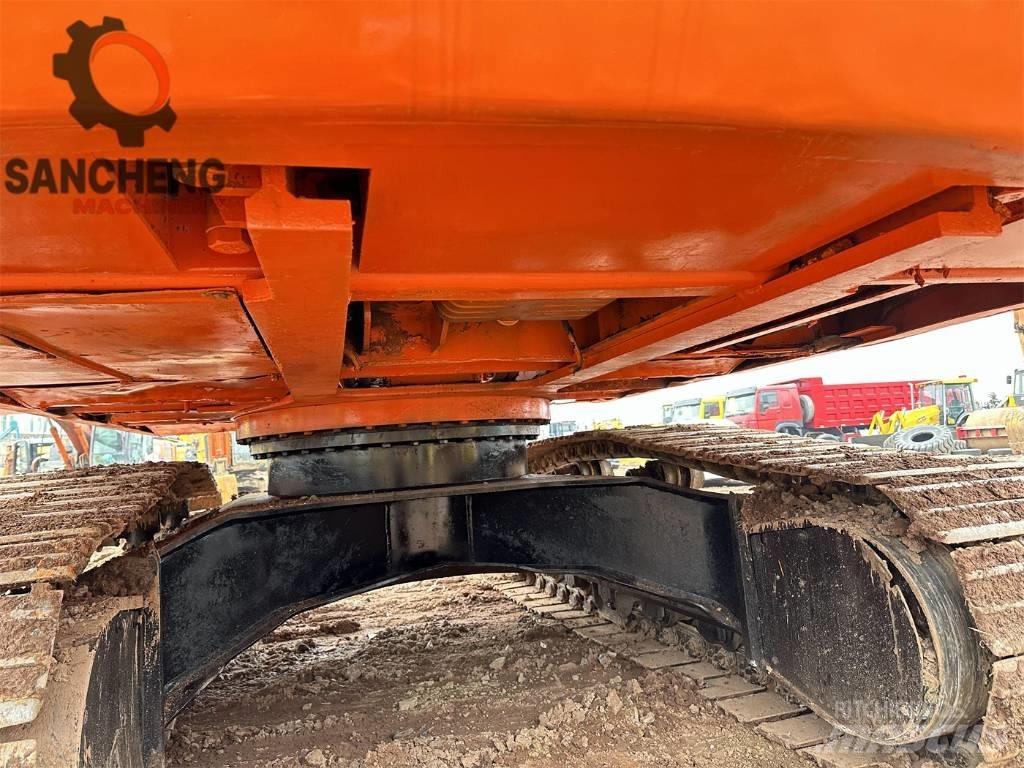 Doosan DH 220 Kāpurķēžu ekskavatori