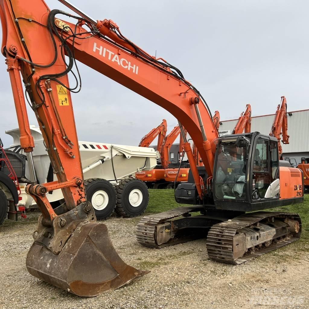 Hitachi ZX210LC Kāpurķēžu ekskavatori