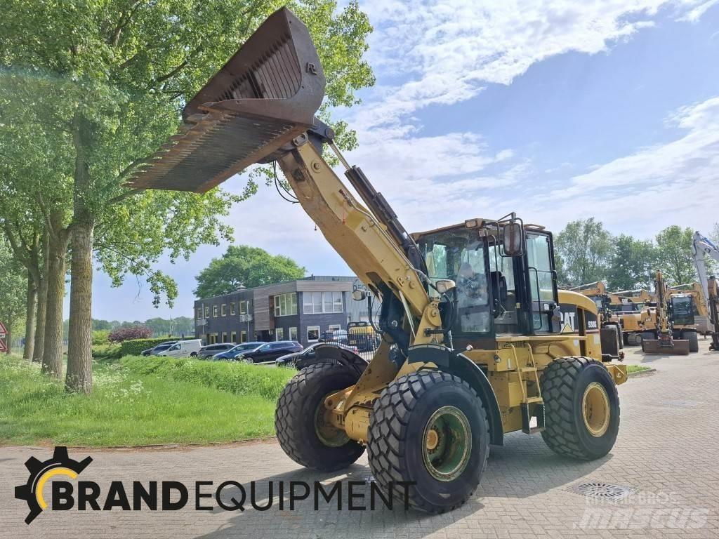 CAT 930G Iekrāvēji uz riteņiem