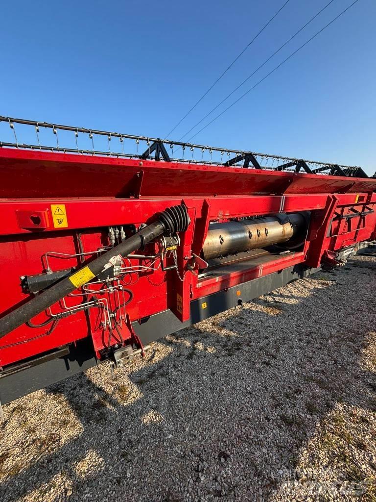 Case IH 3050 HD Ražas novākšanas galvas