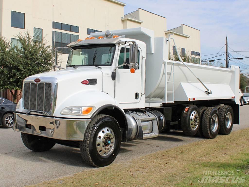 Peterbilt 348 Pašizgāzējs