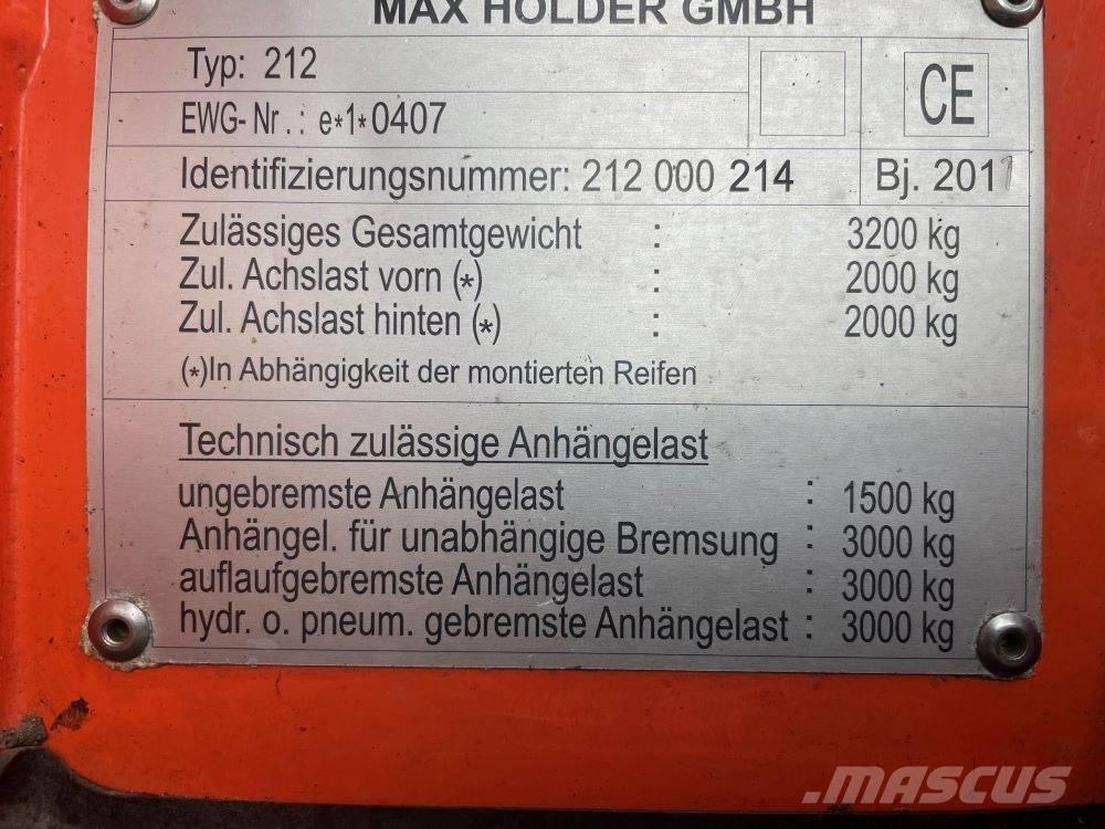 Holder C 270 Kompaktie traktori