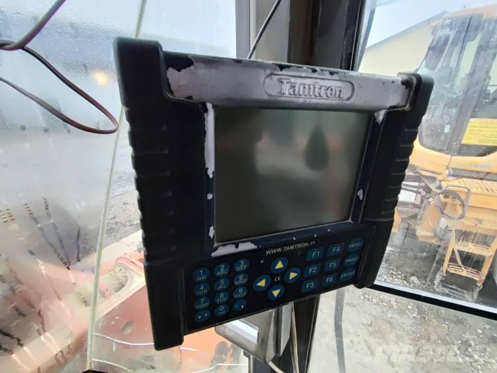 Hitachi ZW 310 Iekrāvēji uz riteņiem