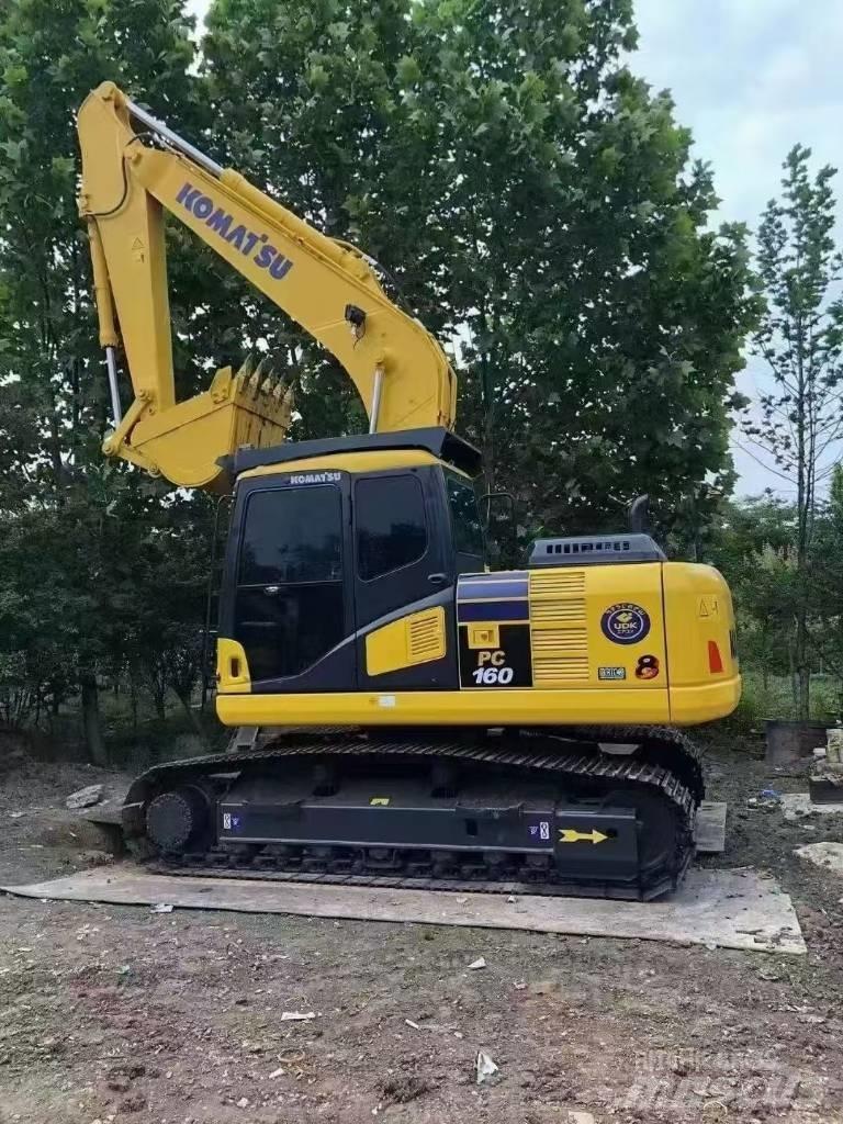 Komatsu 160-7 Kāpurķēžu ekskavatori