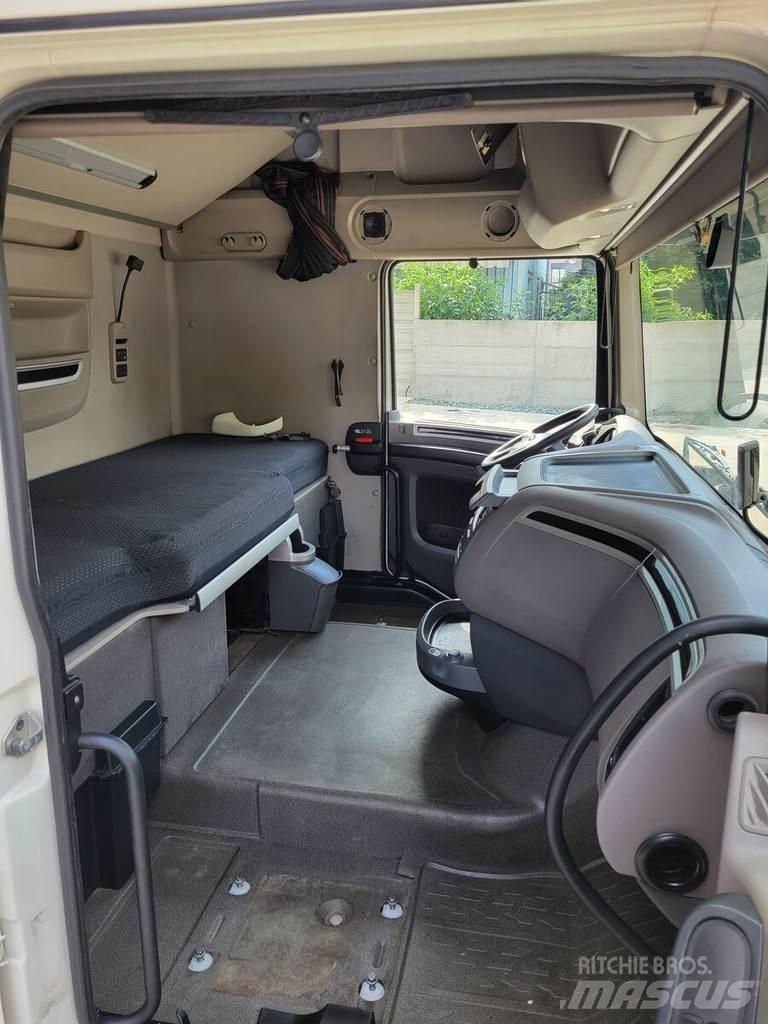 DAF XF 106 - XF106 Kabīnes un interjers