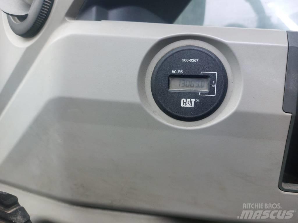 CAT 374 F Kāpurķēžu ekskavatori