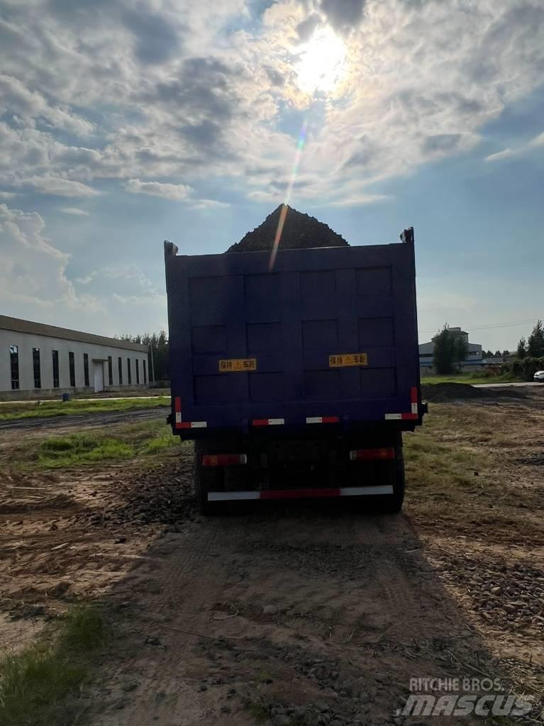 Howo 375 Specializēti vilcēji