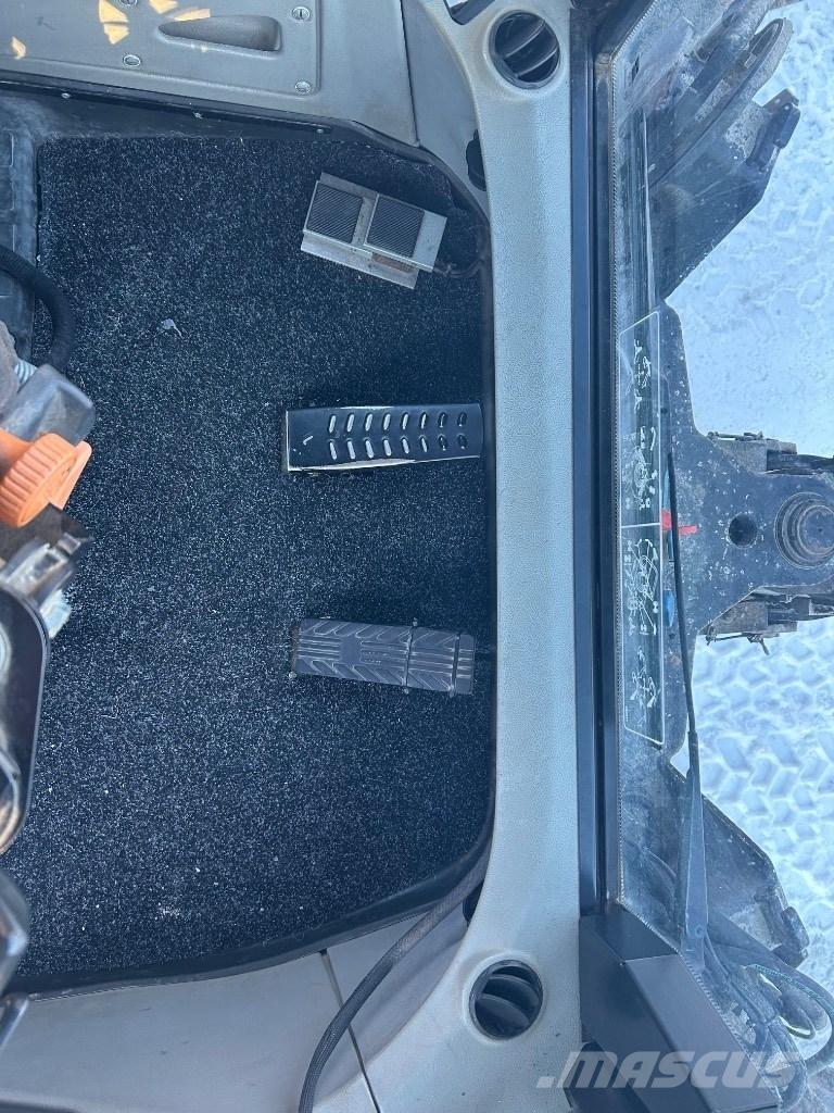 Huddig 1260 C Ekskavatori-iekrāvēji