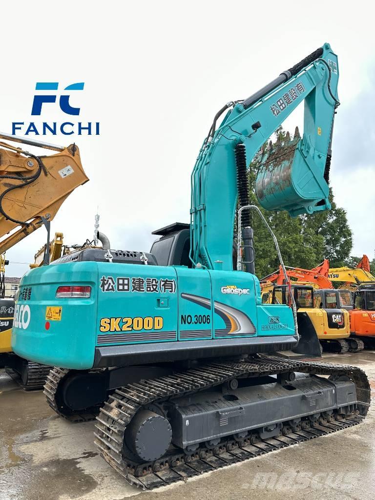 Kobelco SK 200D Kāpurķēžu ekskavatori