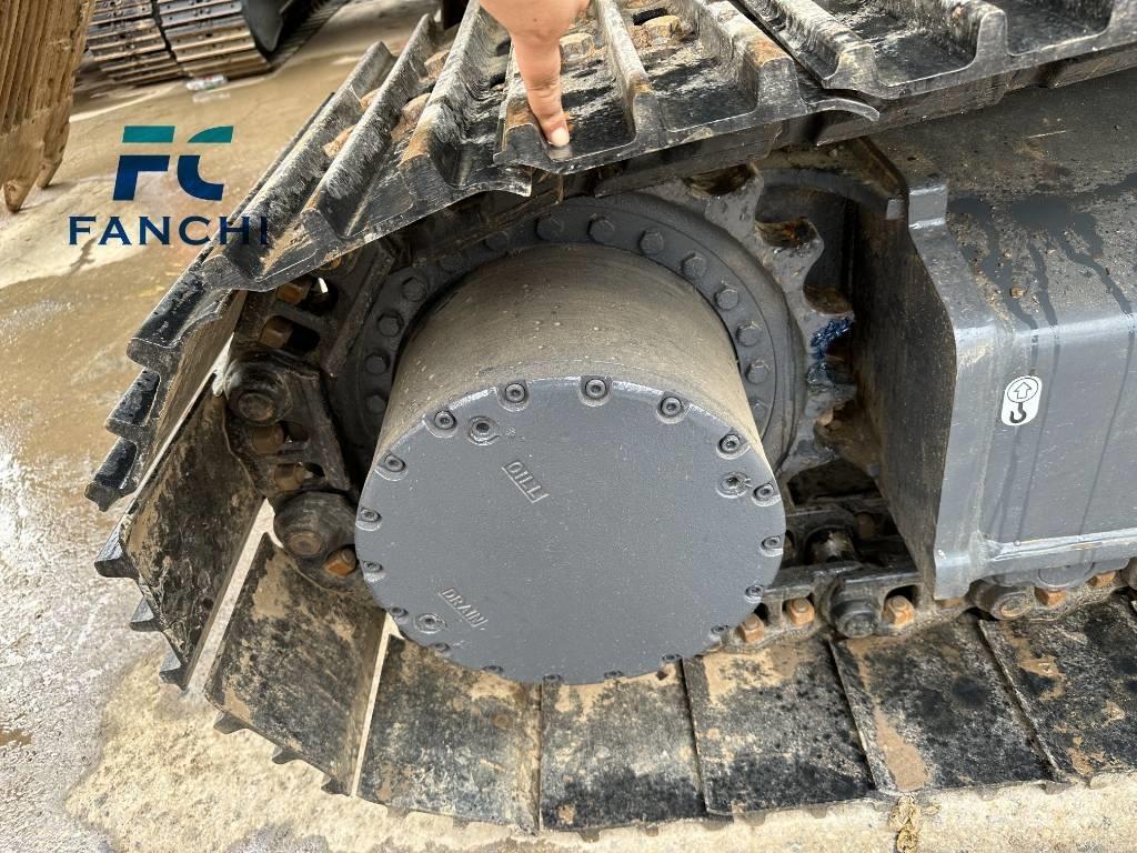 Kobelco SK 200D Kāpurķēžu ekskavatori