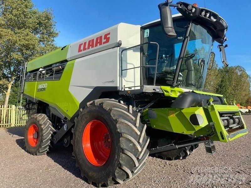 CLAAS LEXION 8600 Ražas novākšanas kombaini