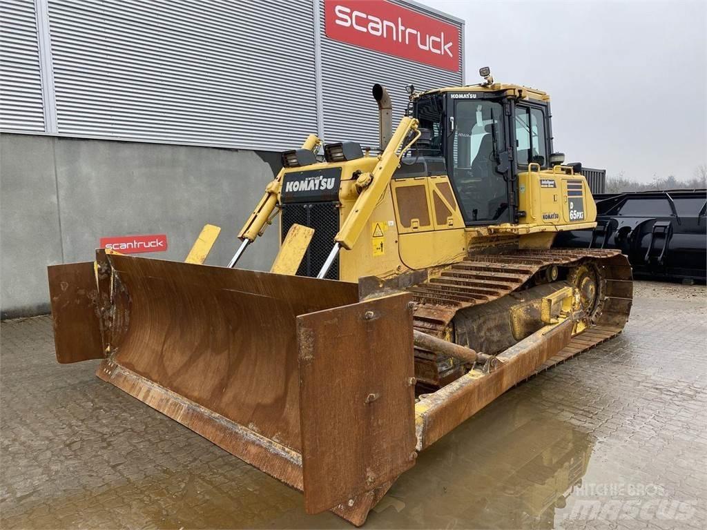 Komatsu D65PXI-18 Kāpurķēžu buldozeri