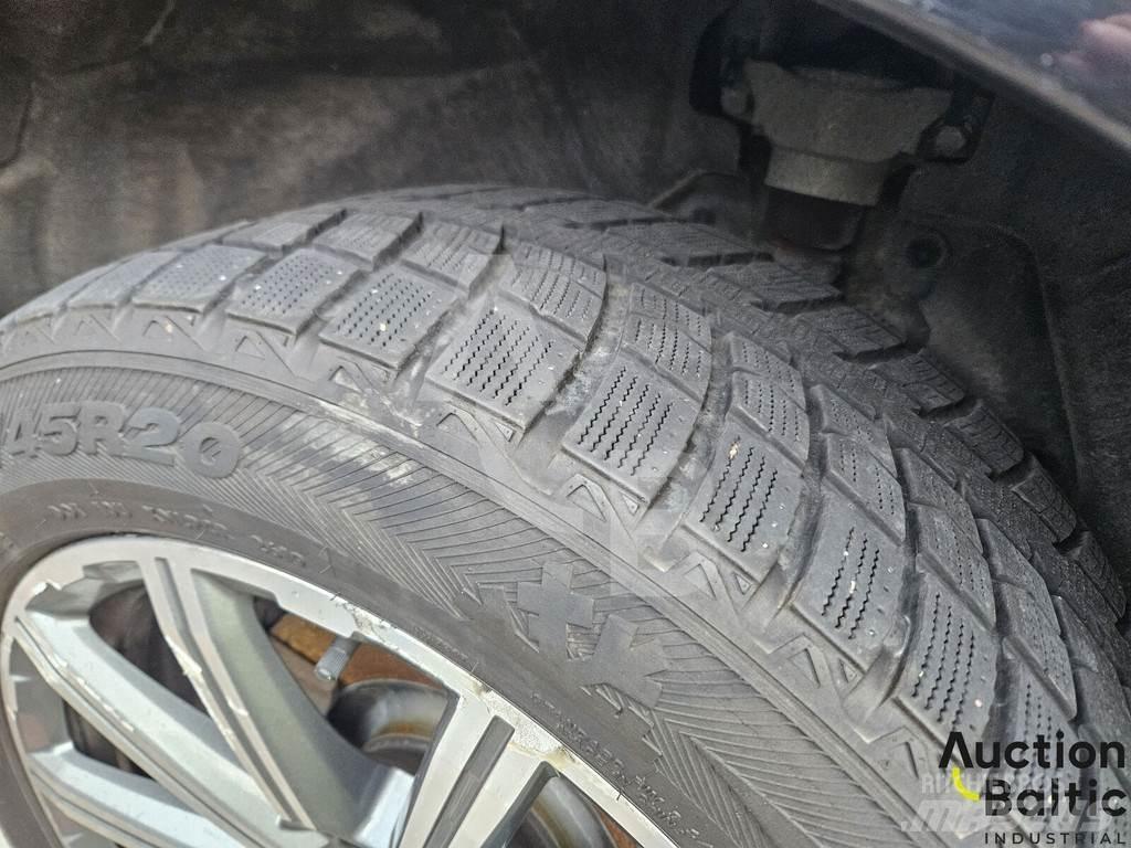 Audi Q7 Automašīnas