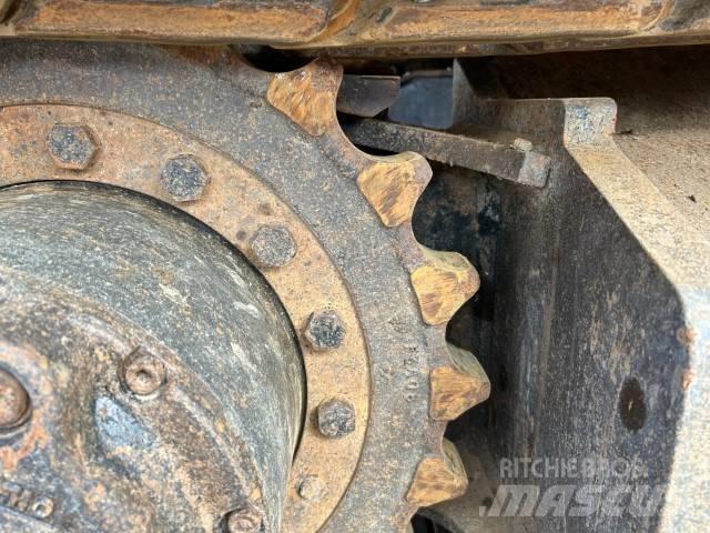 Fiat-Hitachi EX 165 Kāpurķēžu ekskavatori