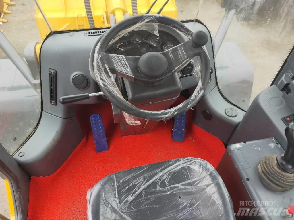SDLG 936L Iekrāvēji uz riteņiem
