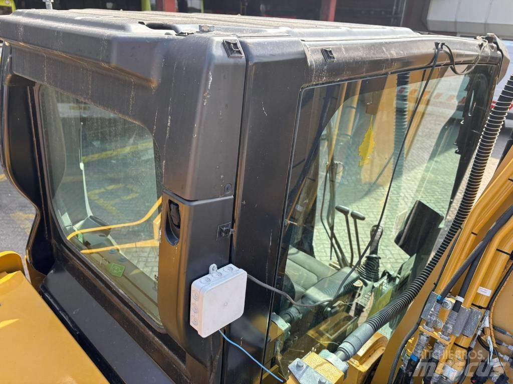 CAT 330 Kāpurķēžu ekskavatori