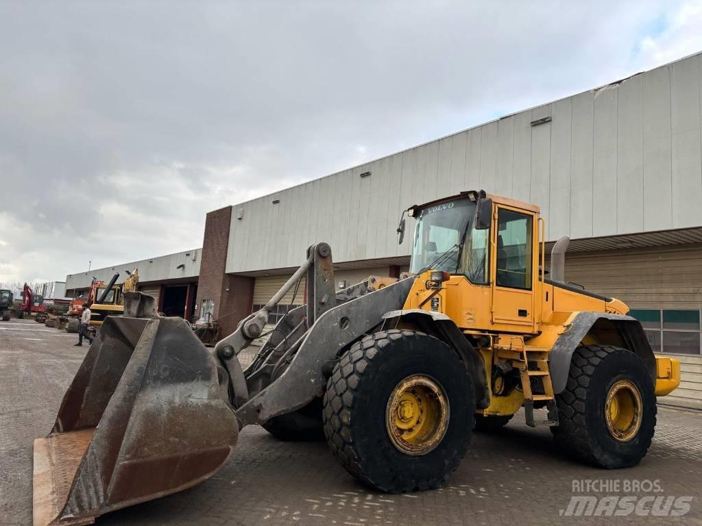 Volvo L 120 E Iekrāvēji uz riteņiem