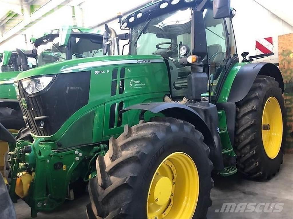 John Deere 6250r Traktori