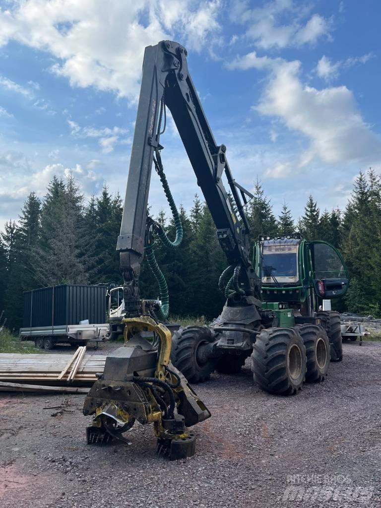 John Deere 1270 G Harvesteri