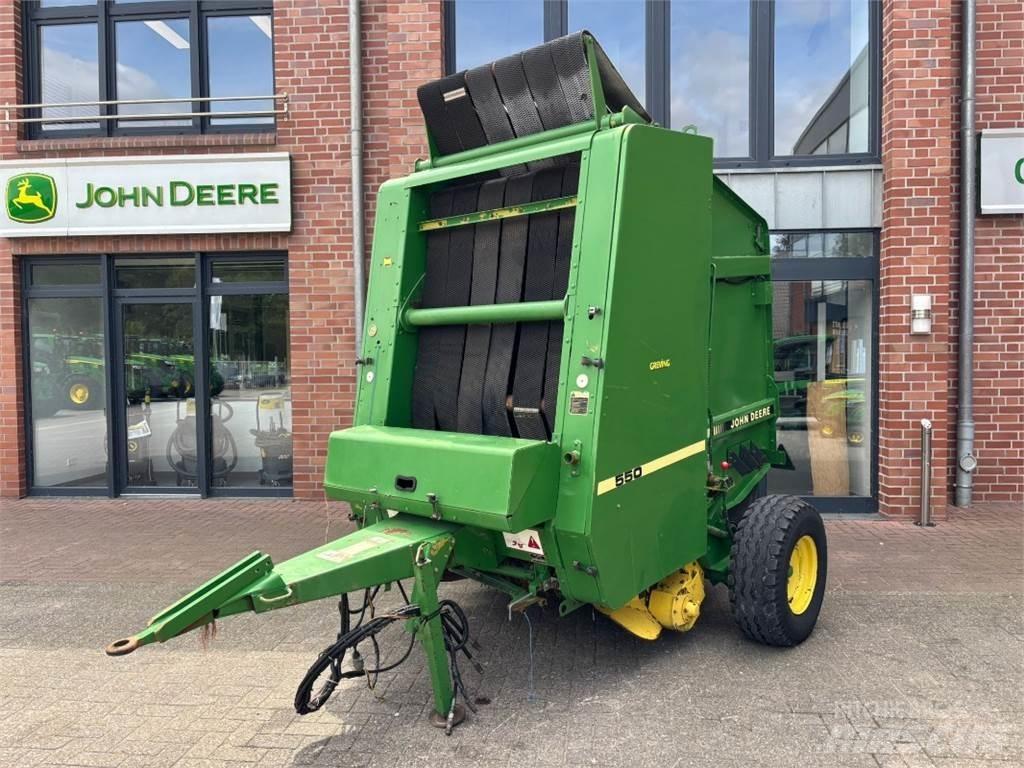 John Deere 550 Rituļu preses