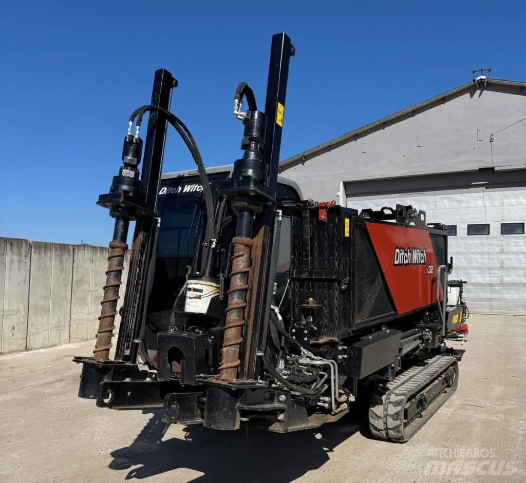 Ditch Witch AT32 Horizontālā virziena urbšanas iekārtas