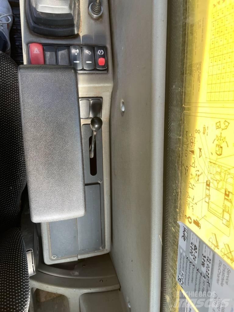 Yanmar B 95 W Ekskavatori uz riteņiem