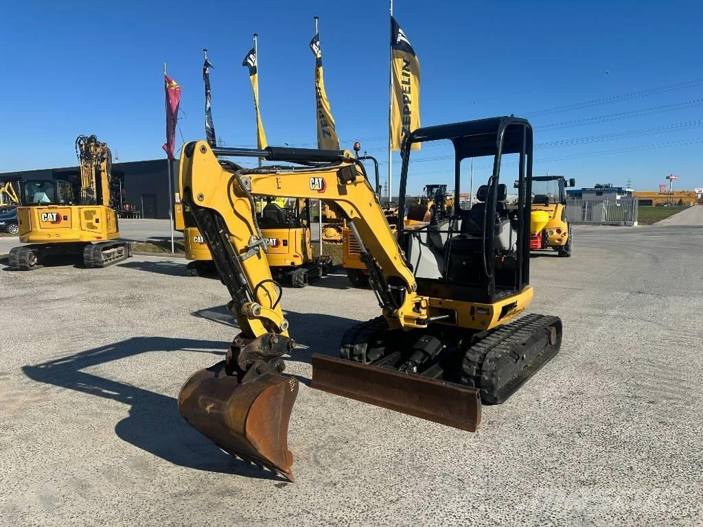 CAT 302.7 D CR Mini ekskavatori < 7 t
