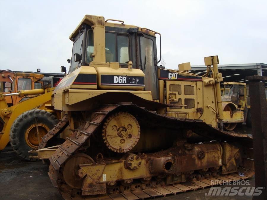CAT D 6 R DS LGP III Kāpurķēžu buldozeri