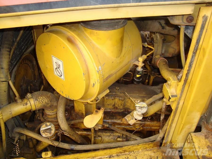 CAT D 6 R DS LGP III Kāpurķēžu buldozeri