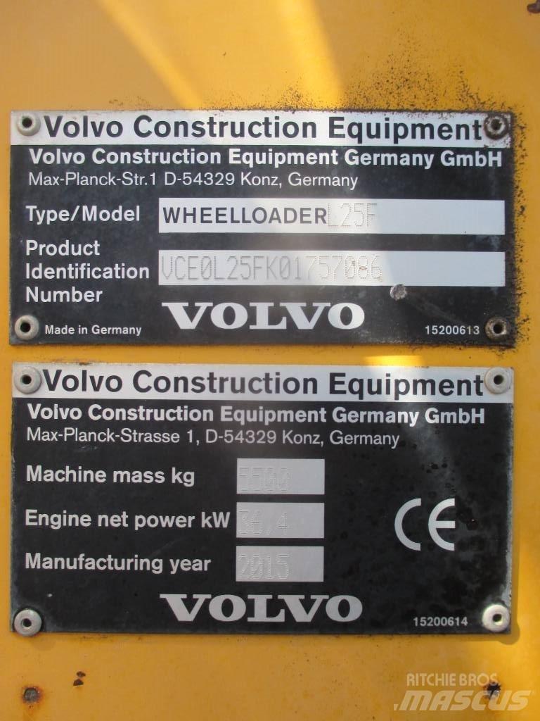 Volvo L 25 F Iekrāvēji uz riteņiem