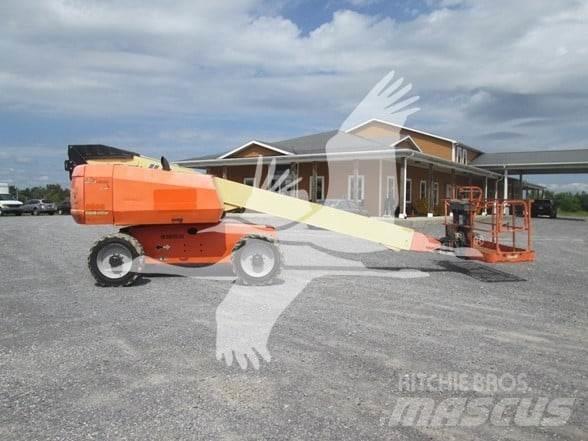 JLG 600S Teleskopiskie pacēlāji
