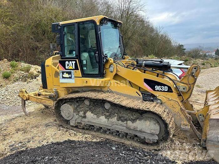 CAT 963D Iekrāvēji uz riteņiem