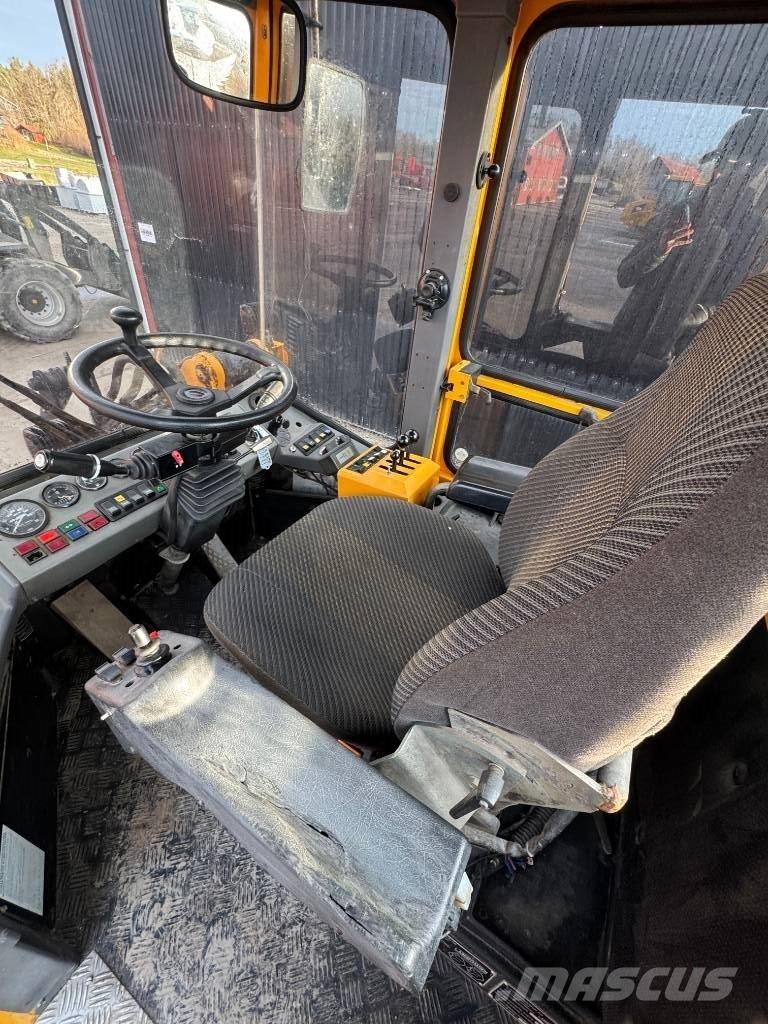 Ljungby L 14 Iekrāvēji uz riteņiem