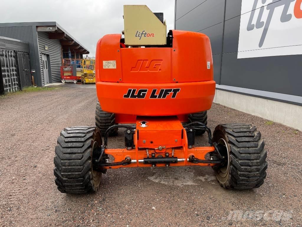 JLG 450 AJ Bomlift Strēles pacēlāji