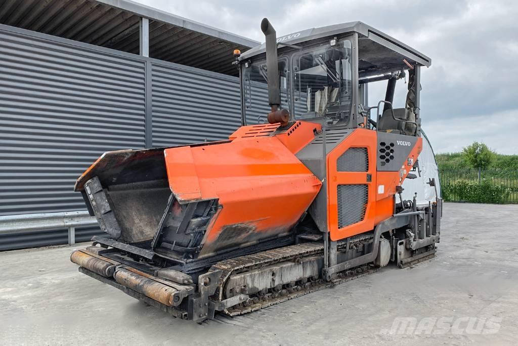 Volvo P7820C Asfalta klājēji