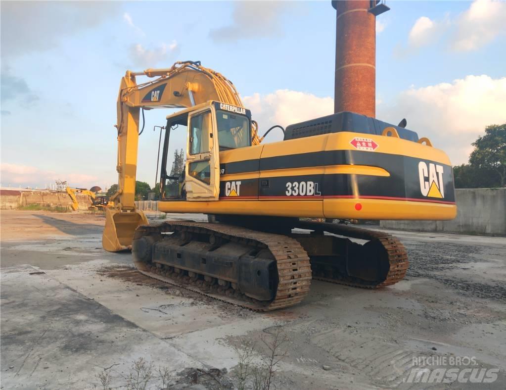 CAT 330B Kāpurķēžu ekskavatori