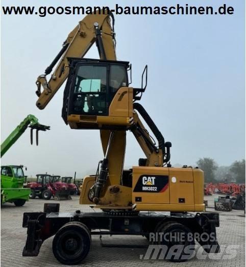 CAT MH 3022 Industriālie iekrāvēji