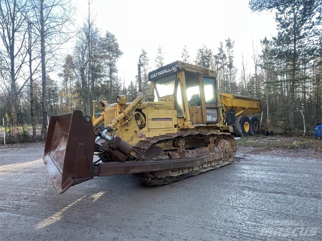 CAT D5B 44x890 Kāpurķēžu buldozeri