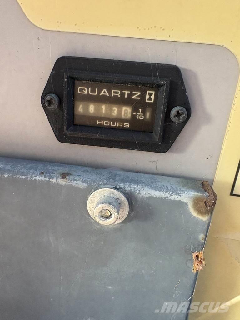 Aichi Sp12c Teleskopiskie pacēlāji