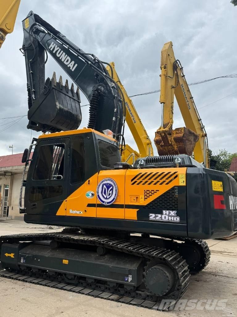 Hyundai HX220HD Kāpurķēžu ekskavatori