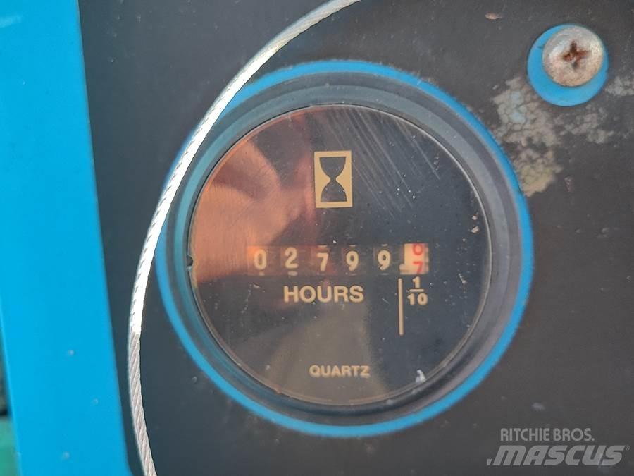 Genie GS3268 Šķerveida pacēlāji