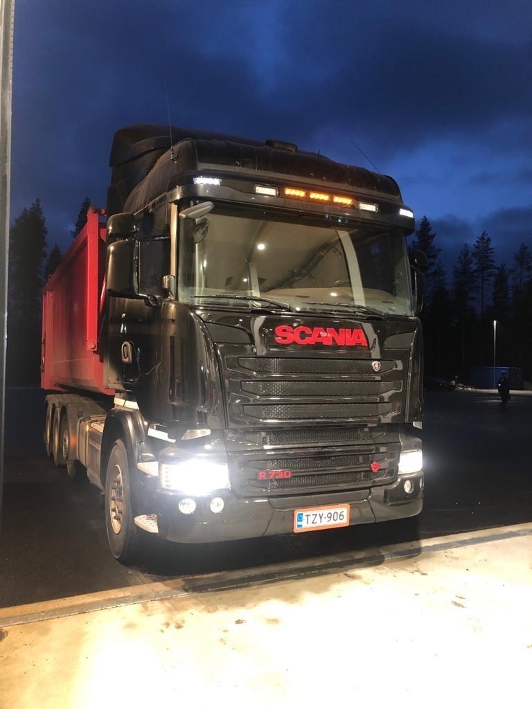 Scania R 730 Pašizgāzējs