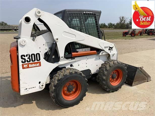 Bobcat S 300 Lietoti riteņu kompaktiekrāvēji