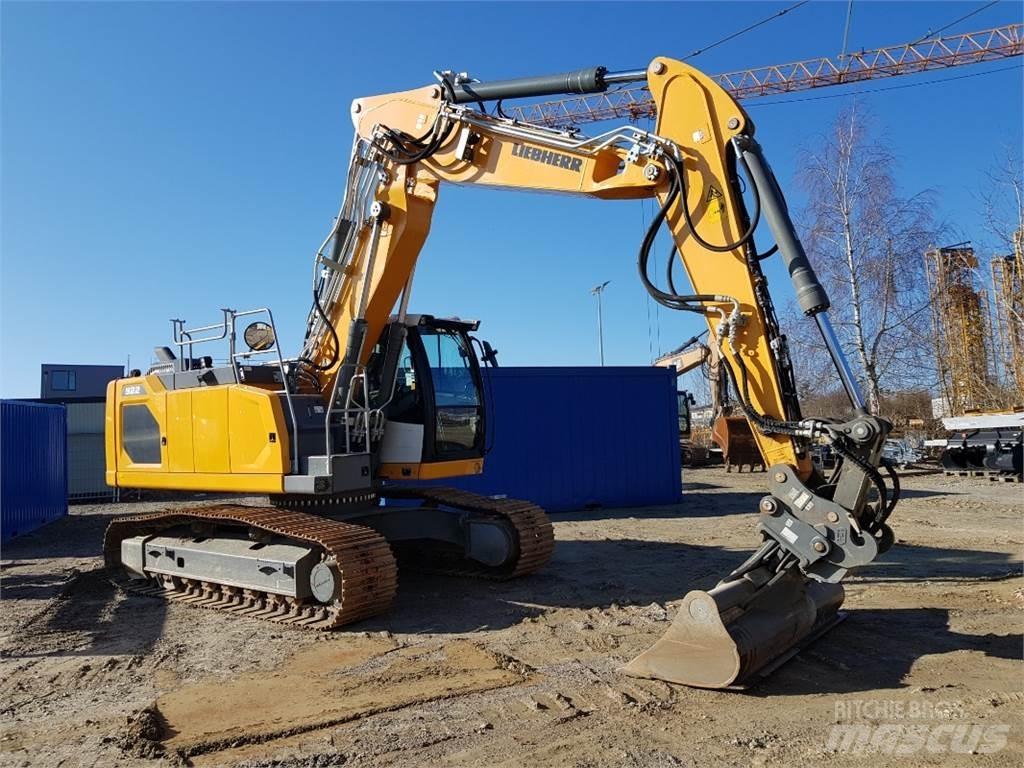 Liebherr R922 Kāpurķēžu ekskavatori