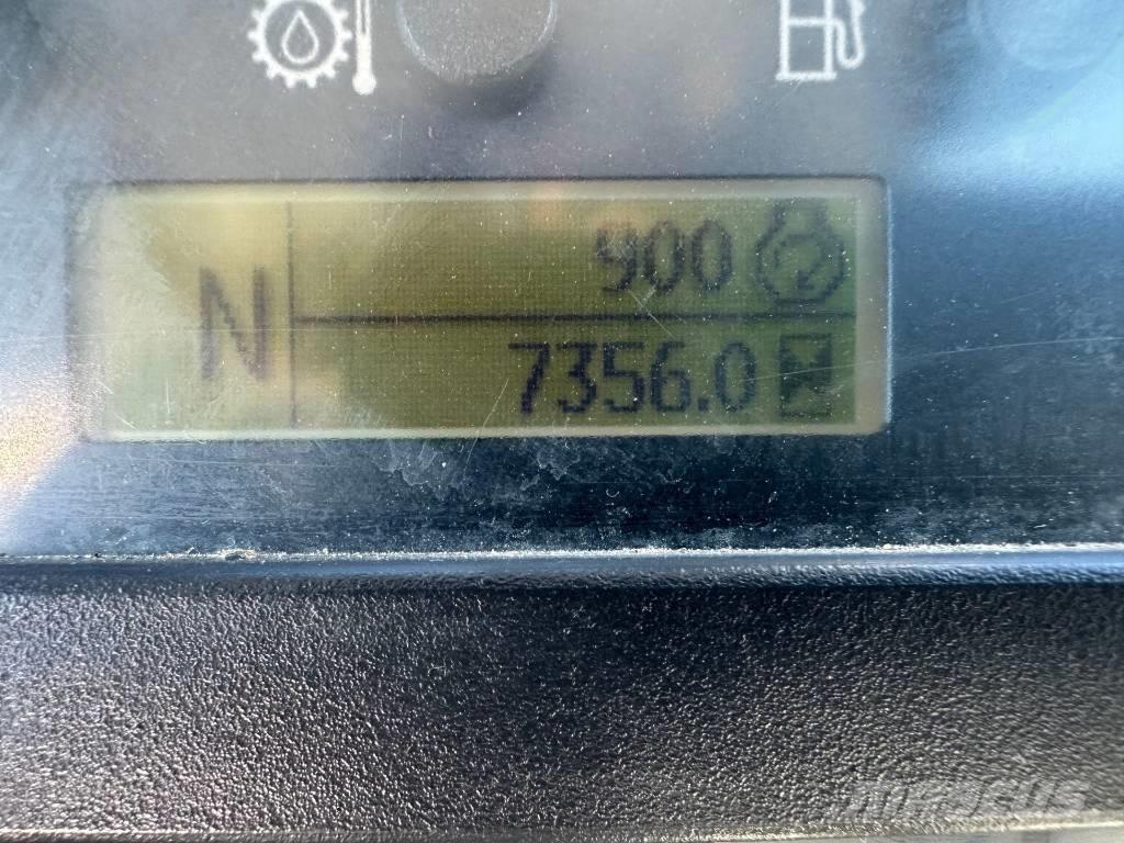 John Deere 310 SK Ekskavatori-iekrāvēji