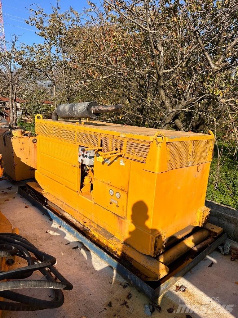 Bauer BV 1300 Oscilatori ar apvalku