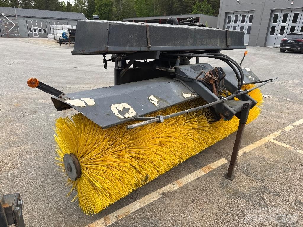  VilaKone HL  320/900 Birstes