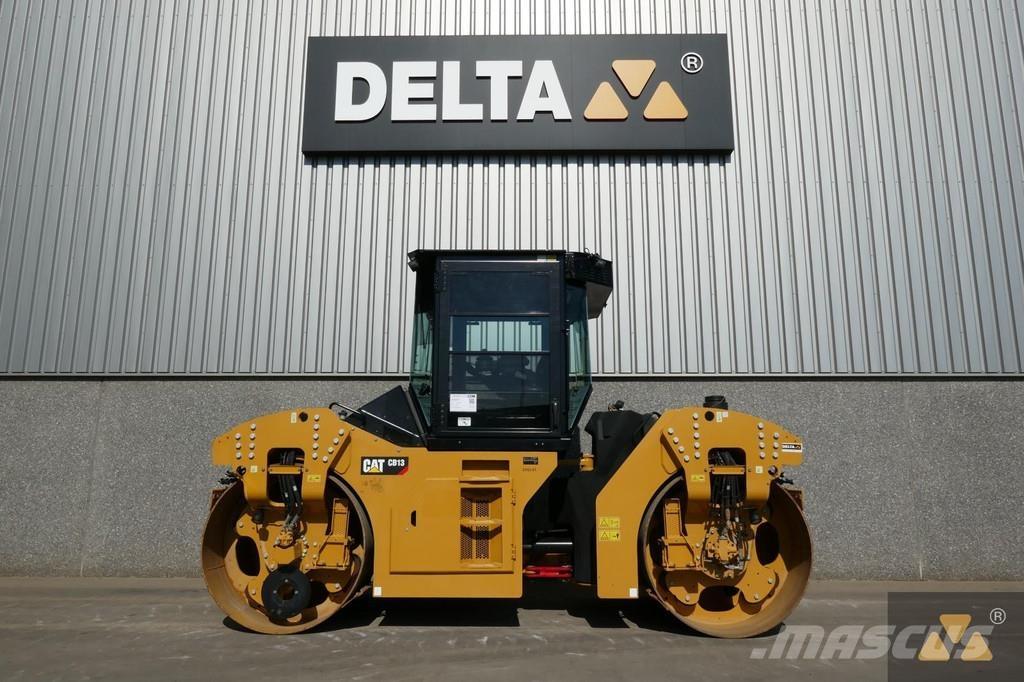 CAT CB13 Divvalču grunts veltņi